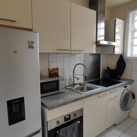 Modern 1 Bedroom Apartment Near The Metro. 이브리쉬르센 외부 사진