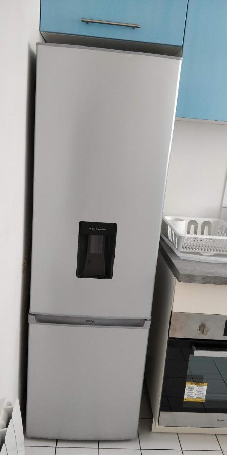 Modern 1 Bedroom Apartment Near The Metro. 이브리쉬르센 외부 사진