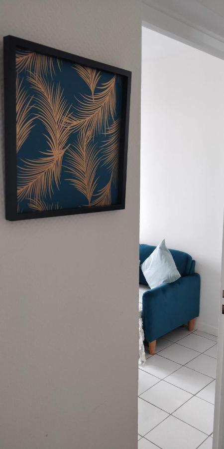 Modern 1 Bedroom Apartment Near The Metro. 이브리쉬르센 외부 사진
